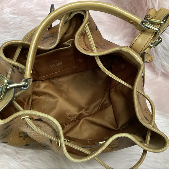 MCM Visetos Dessau drawstring bag in cognac monogram leather in GUC - Picture 7 of 13